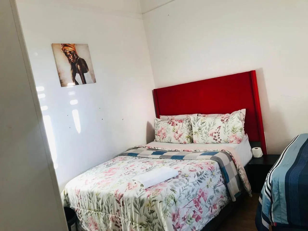 Athome Bellville Chrismar Kapstadt 0*,  Südafrika
