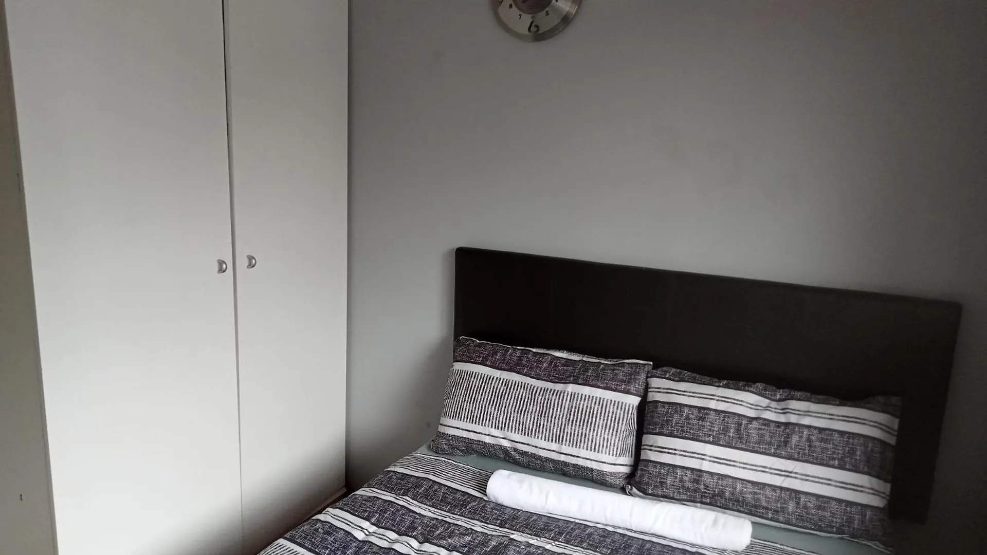 Athome Bellville Chrismar Kapstadt Frühstückspension